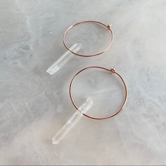 Estrella & Luna Jewelry - ❗️LAST Rose Gold Aura Quartz Crystal Hoop Earrings